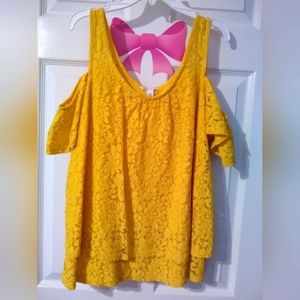 ladies Yellow Lace Top